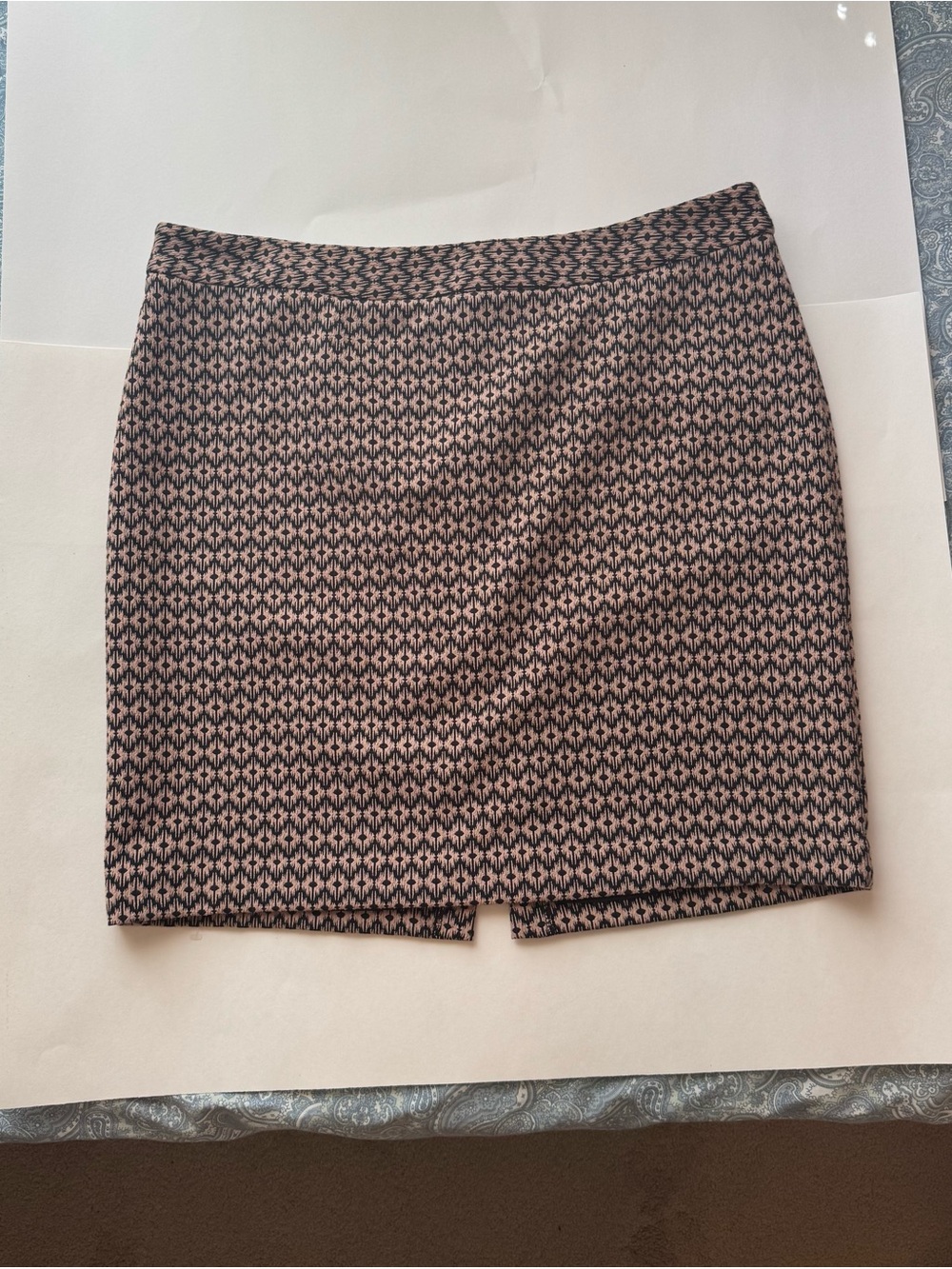 Worthington Brown and Beige Geometric Pattern Skirt Size 16